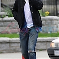pattinson-van-25-20apr09.jpg
