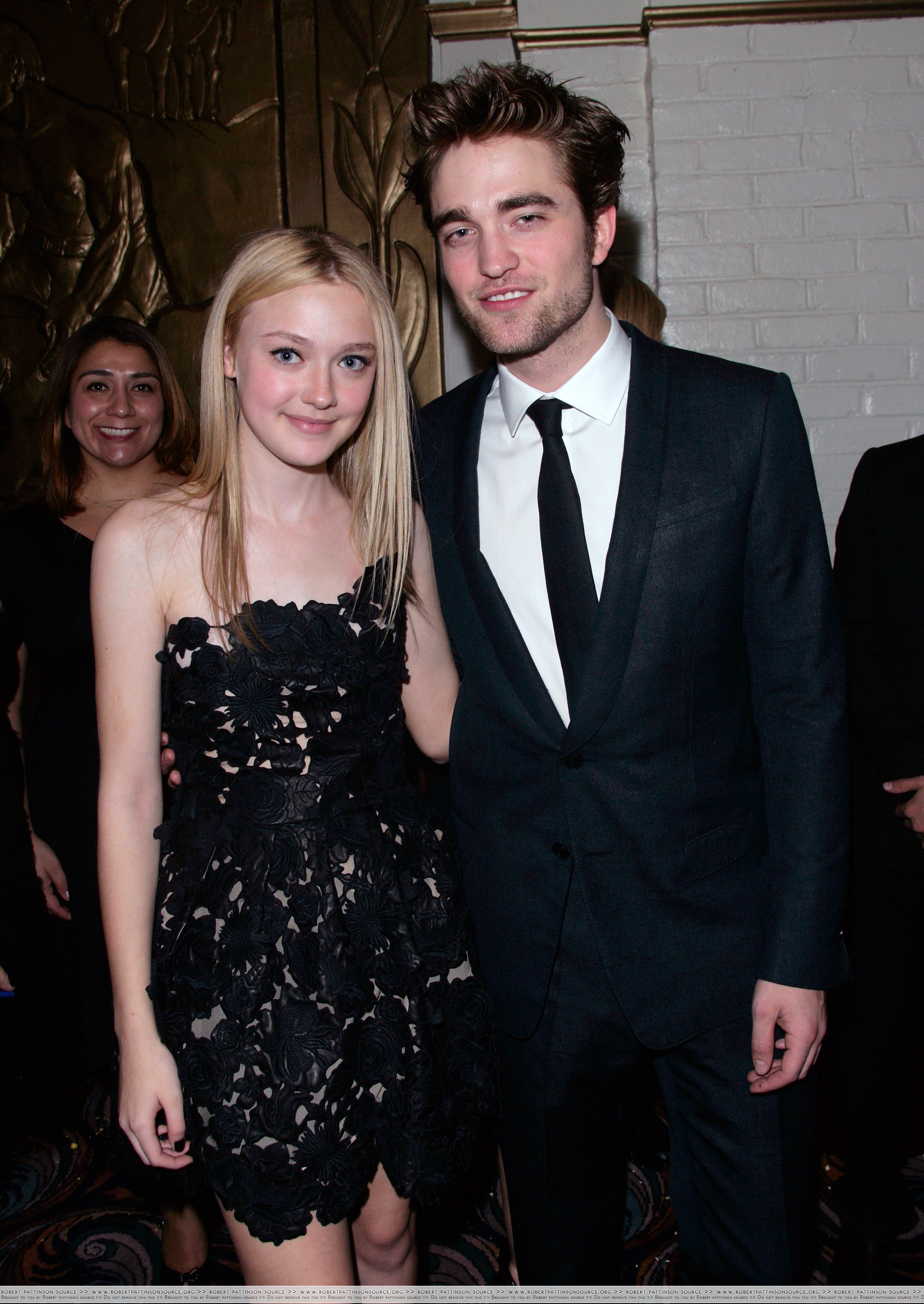 pos_premiere_027.jpg pos_premiere_027.jpg