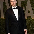 Matrícula=festa_vanityfair_023.jpg
Tamanho=115KB
Dimensão=688x1000
Data Envio=17 Out 2009 festa_vanityfair_023.jpg