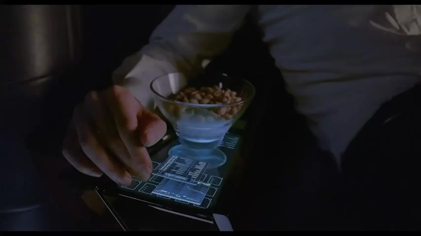 screencaps_cosmopolis_051.jpg